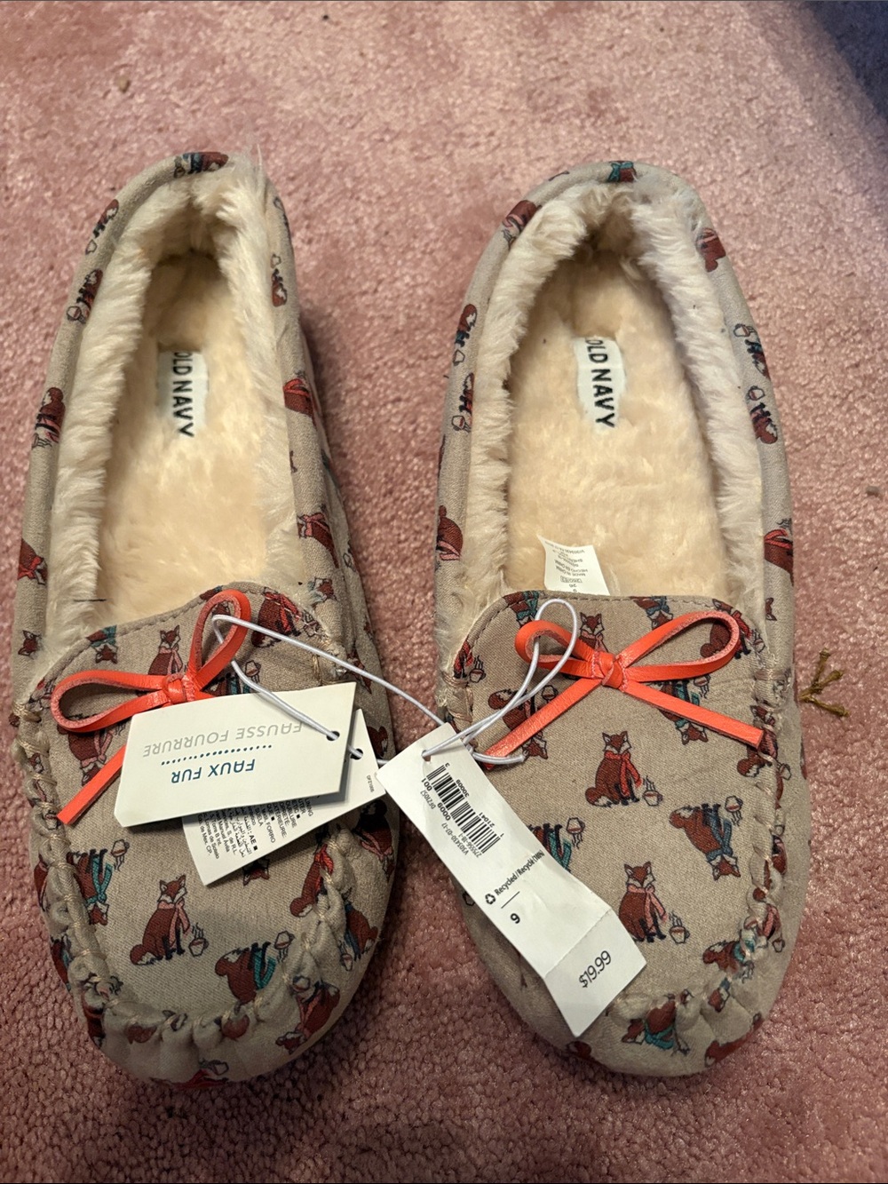Old Navy Beige Fox-Print Faux-Fur Moccasin Slippers with Coral Bows